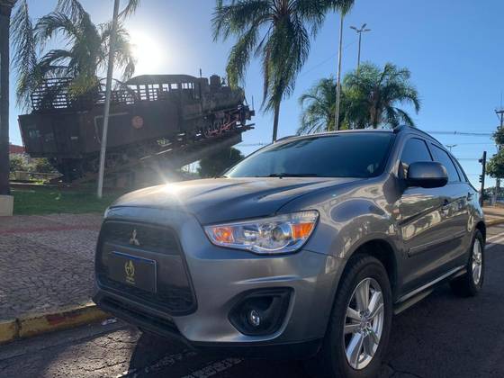 MITSUBISHI ASX 2.0 4X2 16V GASOLINA 4P AUTOMÁTICO MITSUBISHI ASX 2.0 4X2 16V GASOLINA 4P AUTOMÁTICO